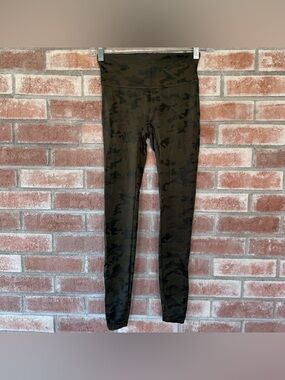 Spanx Camo Green Leggings Women’s XS Camouflage Athletic Full Length Gym
